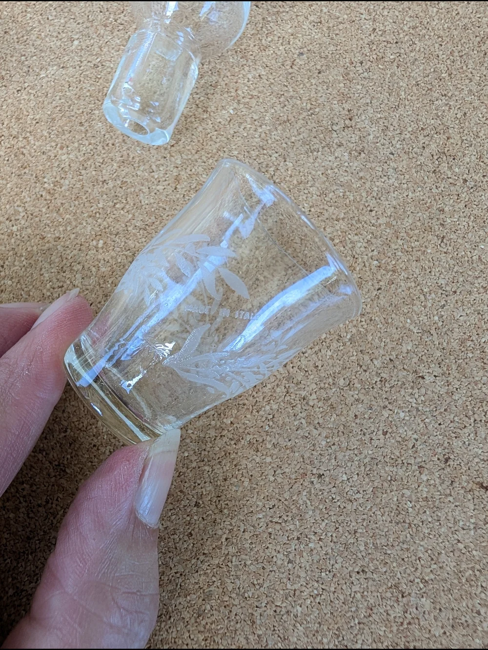 Vintage Italian Etched Glass Decanter With 6 Shot Glass Set